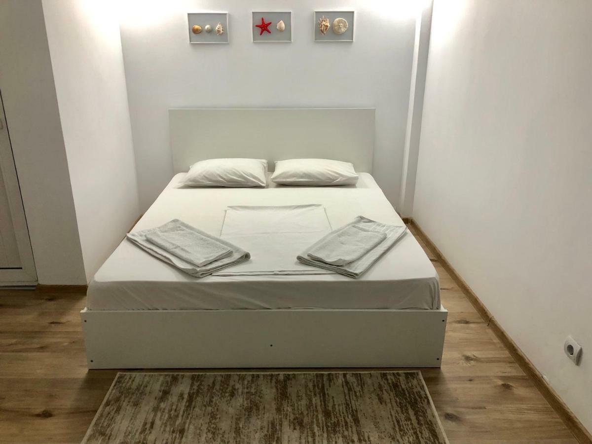 Casa Mediterana Două Mai Exterior foto